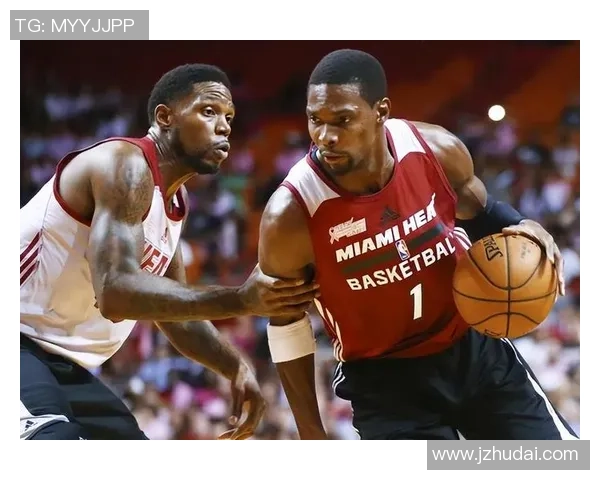 热火与湖人总冠军争夺战首场较量精彩回顾与分析